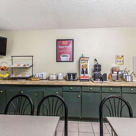 Econo Lodge Scottsboro Bagian luar foto
