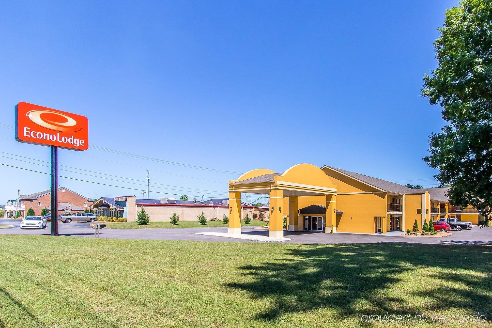 Econo Lodge Scottsboro Bagian luar foto
