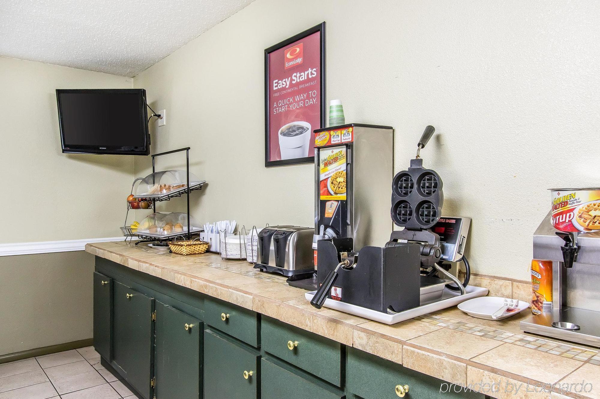 Econo Lodge Scottsboro Bagian luar foto
